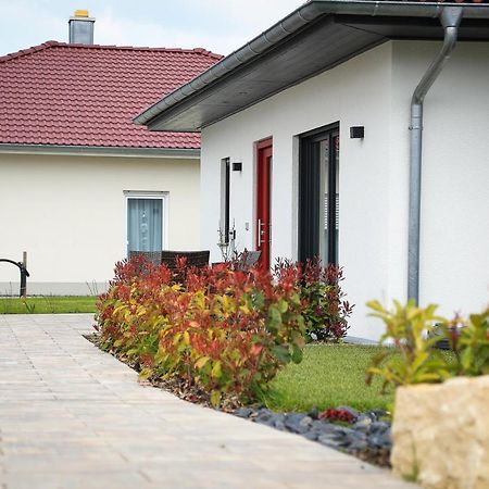 Ferienwohnung Air-Base - Playmobil, Messe, Nuernberg, Fuerth, Ansbach In 20 Minuten Erreichbar Grosshabersdorf Экстерьер фото